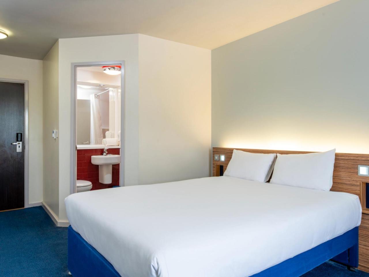 Ibis Budget Lancaster Centre 외부 사진